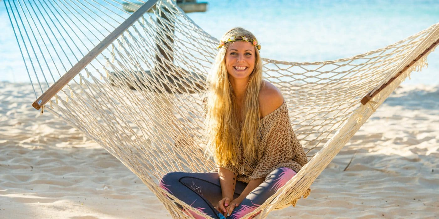 rachel brathen, yoga girl