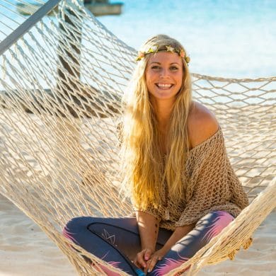 rachel brathen, yoga girl