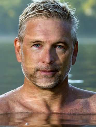 Parvati Magazine February 2019 Wellness Wallace Nichols Blue Mind